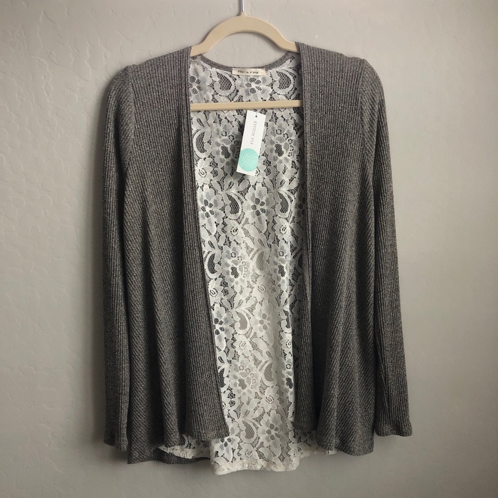 Open back lacy cardigan